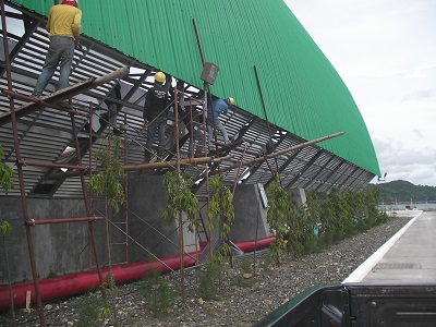 Worker construction.JPG
